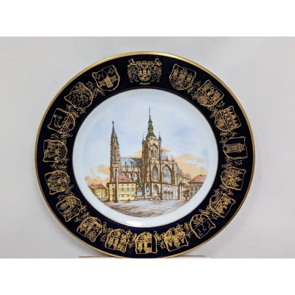 Antique 1931 Pirken Hammer Czechoslovakia Chram Sv Vita Plate 8 3/4